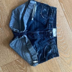 One teaspoon shorts size 22